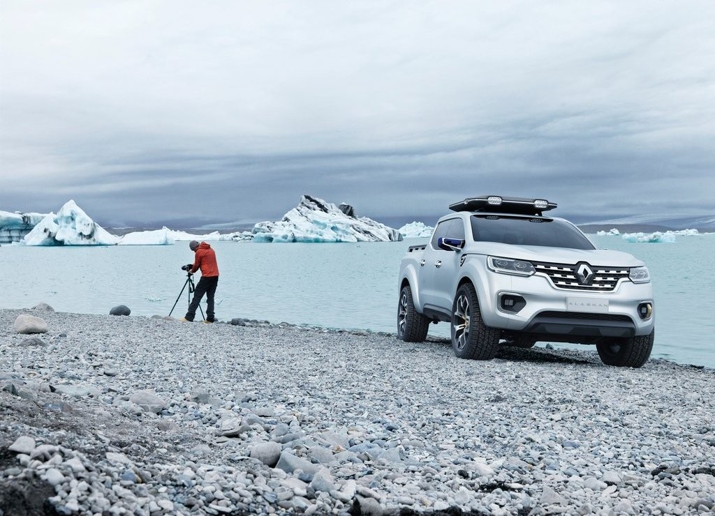 RENAULT APRESENTA A PICK-UP ALASKAN, foto 3