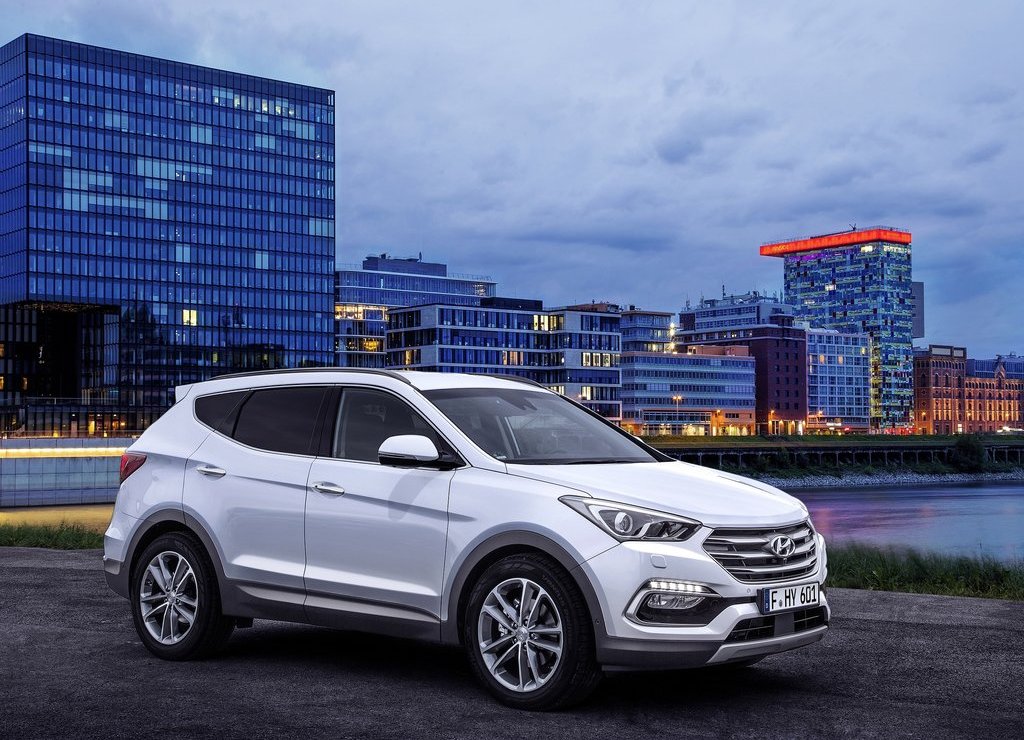 HYUNDAI APRESENTA SANTA FE RENOVADO EM FRANKFURT, foto 1