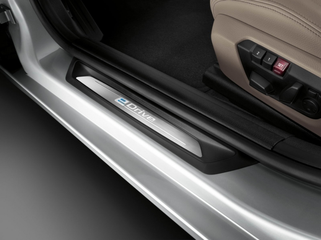 BMW SÉRIE 3 E SÉRIE 2 ACTIVE TOURER AGORA COM NOVAS VERSÕES HÍBRIDAS, foto 9