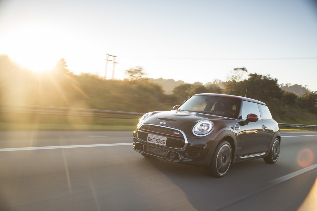 MINI COOPER S JOHN COOPER WORKS CHEGA AO BRASIL POR R$ 153.950, foto 3