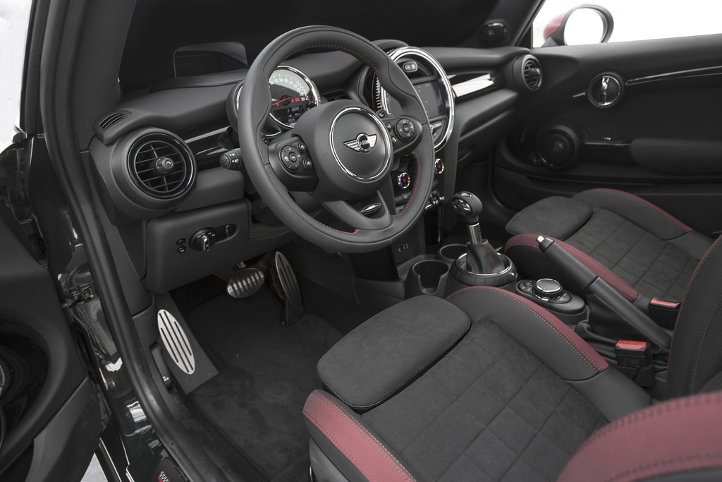 MINI COOPER S JOHN COOPER WORKS CHEGA AO BRASIL POR R$ 153.950, foto 5