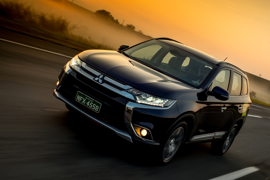 MITSUBISHI NEW OUTLANDER DIESEL: DE SÃO PAULO A BRASÍLIA SEM ABASTECER, foto 1