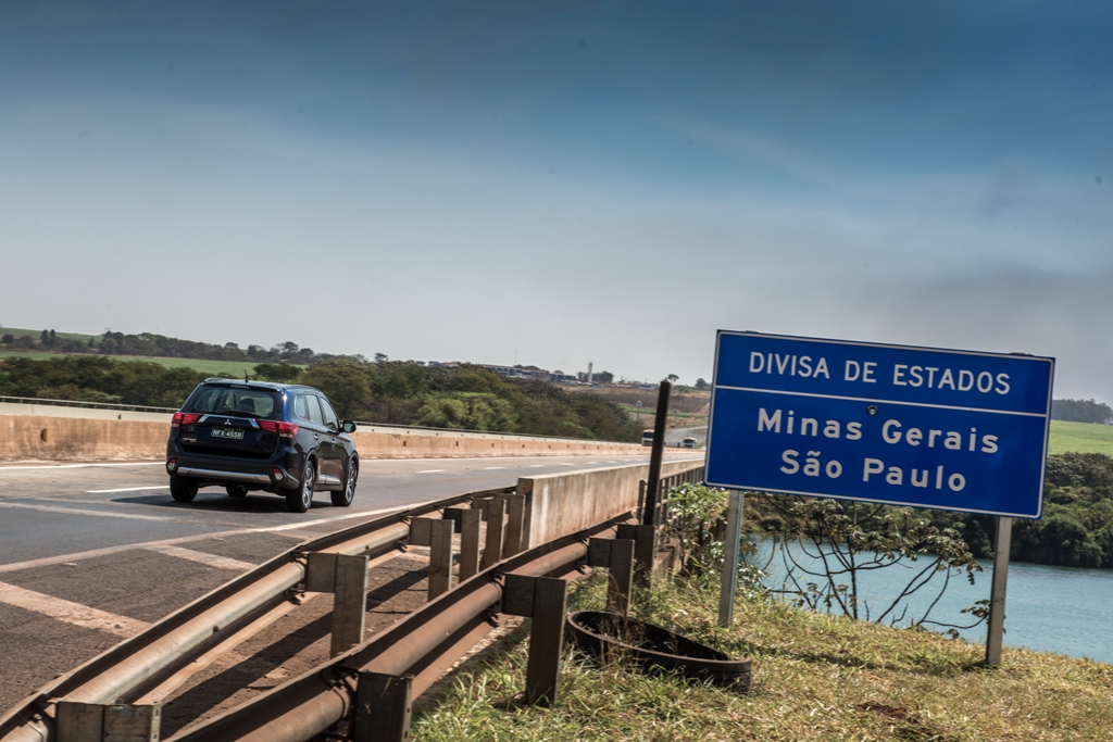 MITSUBISHI NEW OUTLANDER DIESEL: DE SÃO PAULO A BRASÍLIA SEM ABASTECER, foto 5