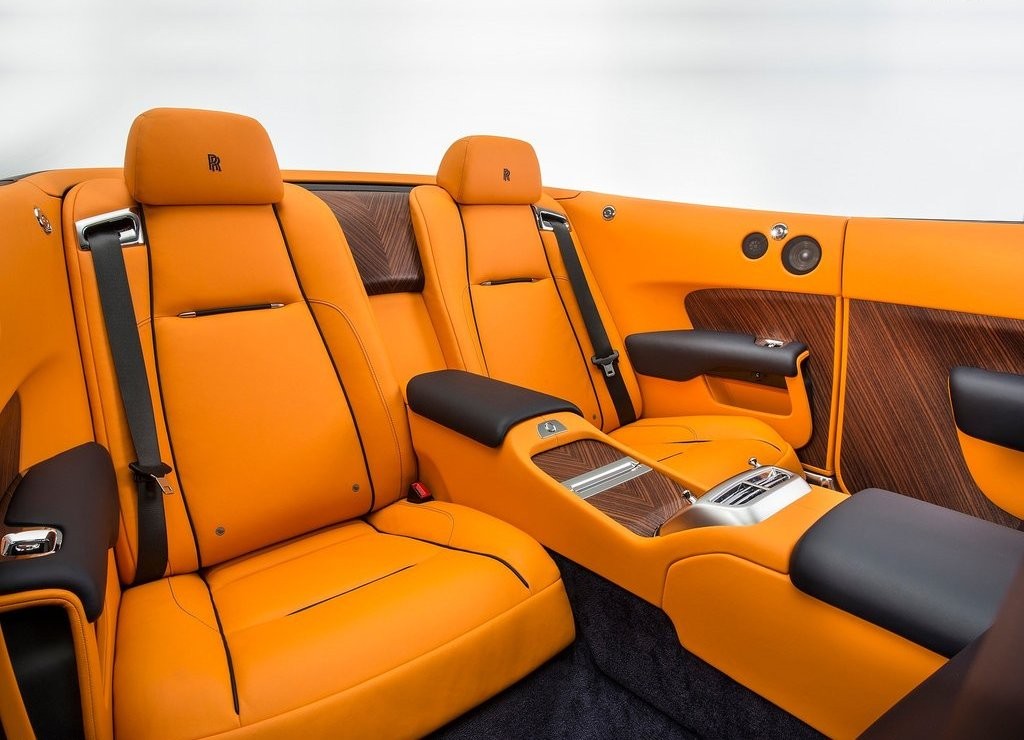 ROLLS-ROYCE APRESENTA O DAWN, SEU NOVO CONVERSÍVEL, foto 13