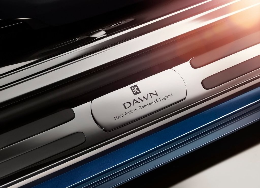 ROLLS-ROYCE APRESENTA O DAWN, SEU NOVO CONVERSÍVEL, foto 20