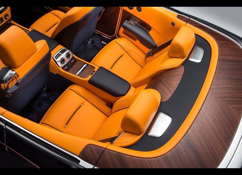 ROLLS-ROYCE APRESENTA O DAWN, SEU NOVO CONVERSÍVEL, foto 21