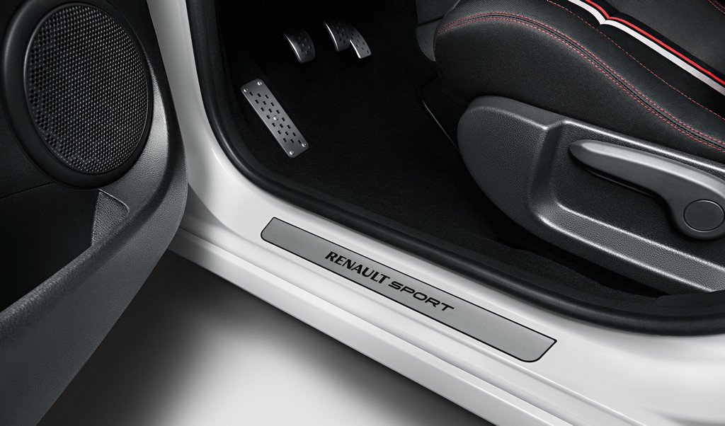 RENAULT SANDERO RS 2.0 CHEGA COMPLETO DE SÉRIE, foto 21