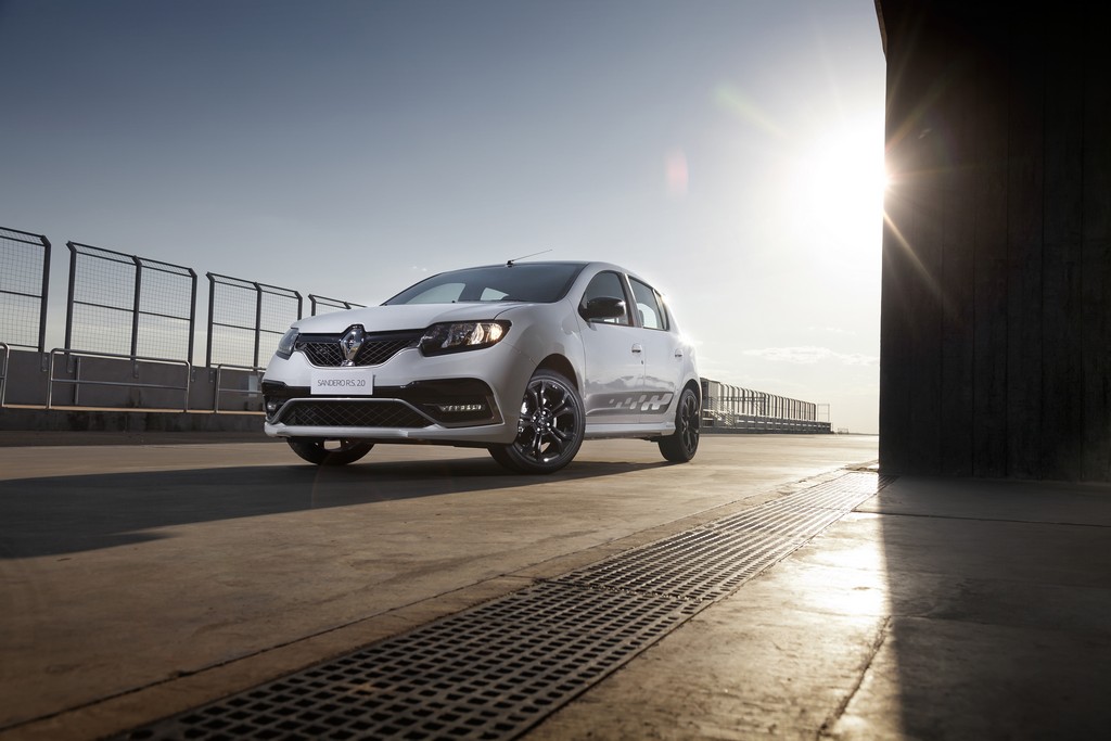 RENAULT SANDERO RS 2.0 CHEGA COMPLETO DE SÉRIE, foto 43