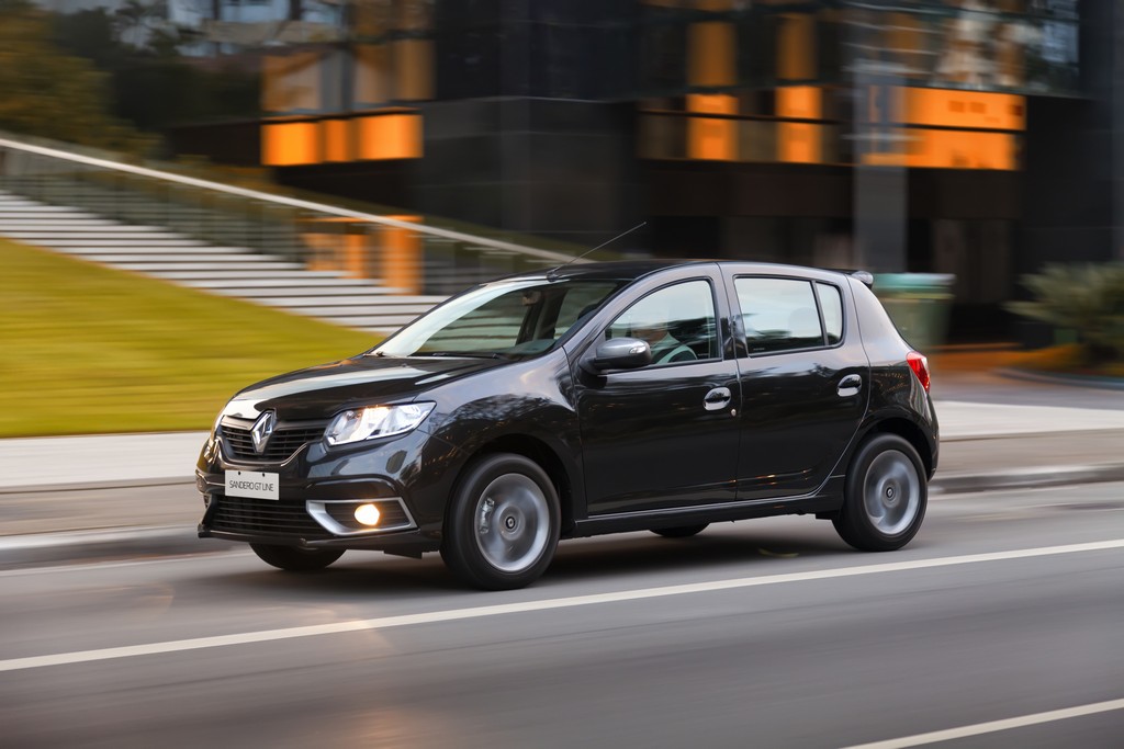 SANDERO GT LINE CHEGA COM VISUAL ESPORTIVO, foto 11