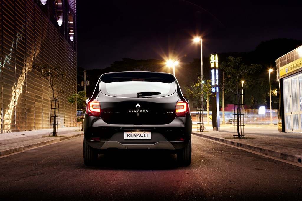 SANDERO GT LINE CHEGA COM VISUAL ESPORTIVO, foto 16