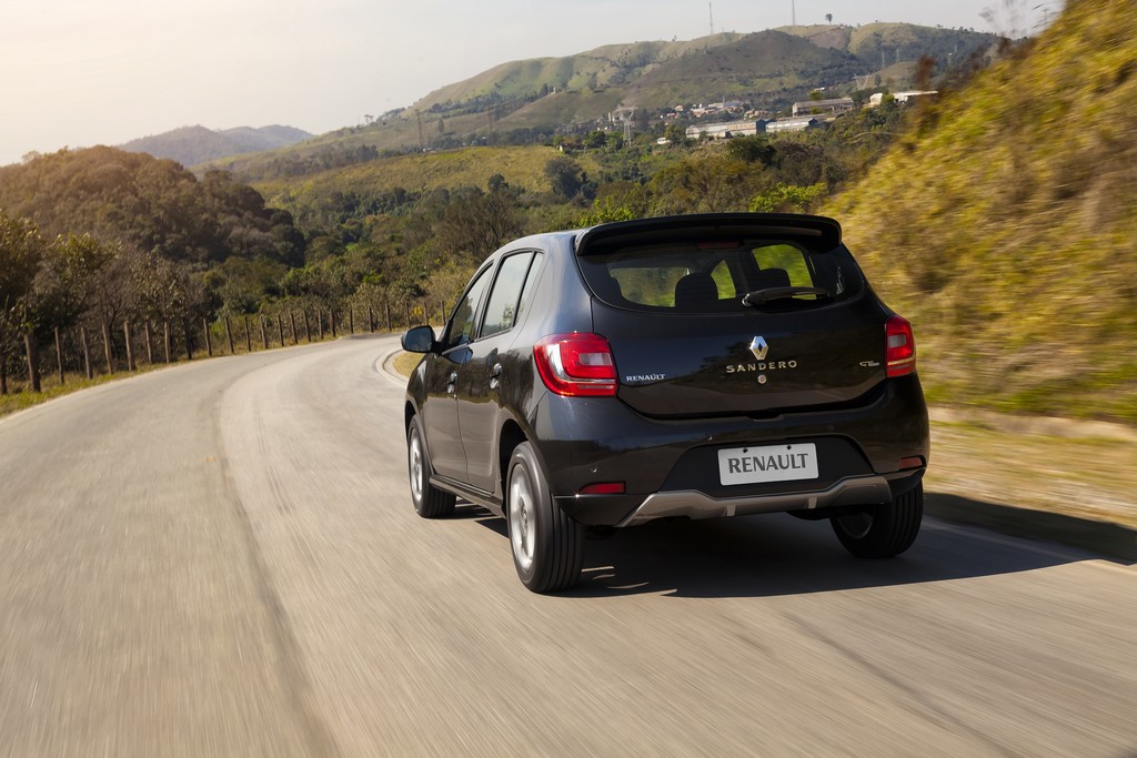 SANDERO GT LINE CHEGA COM VISUAL ESPORTIVO, foto 22