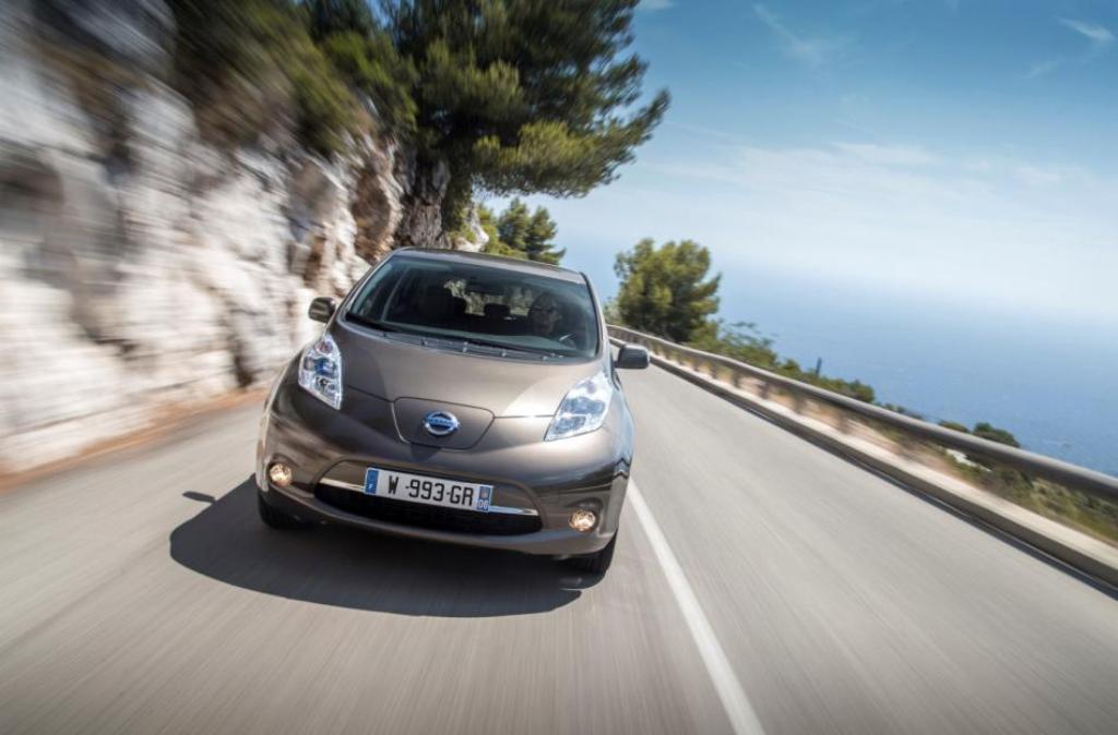 NISSAN LEAF 2016 AGORA COM MAIS AUTONOMIA, foto 2