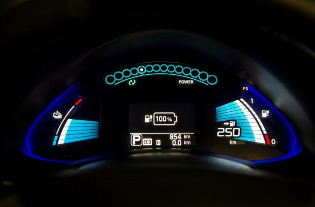 NISSAN LEAF 2016 AGORA COM MAIS AUTONOMIA, foto 6