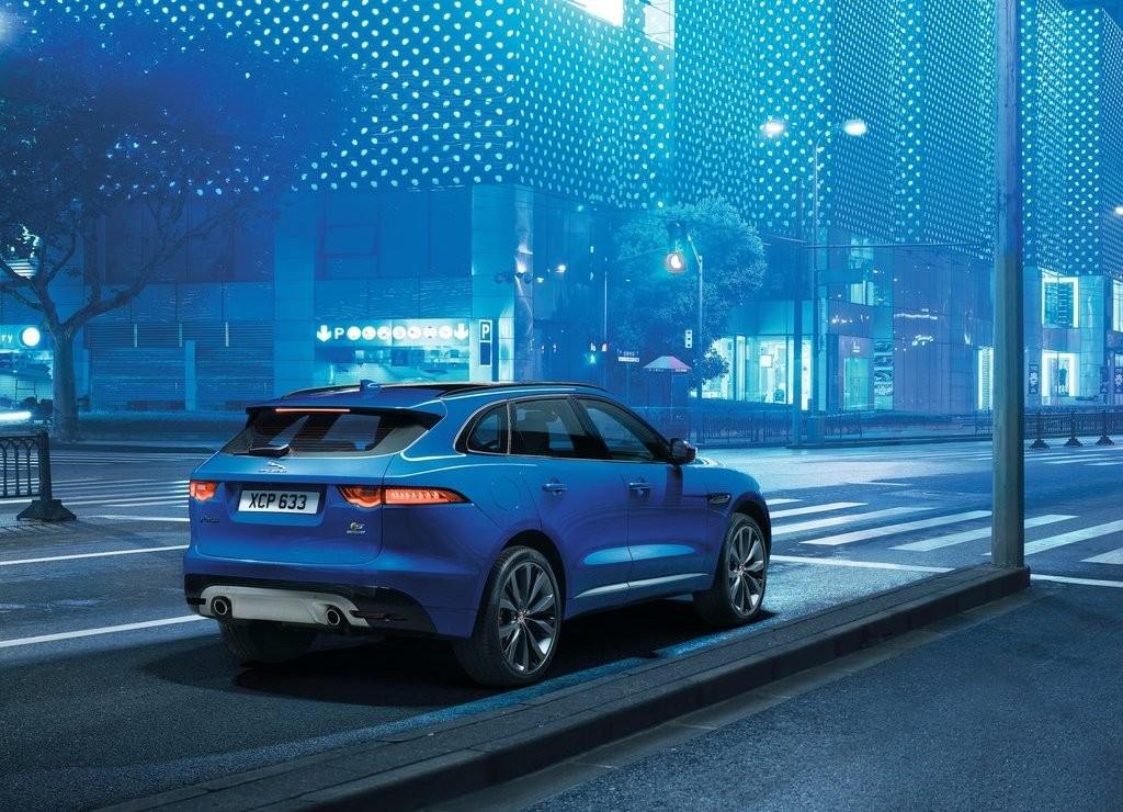 JAGUAR F-PACE É DESVENDADO EM FRANKFURT, foto 28