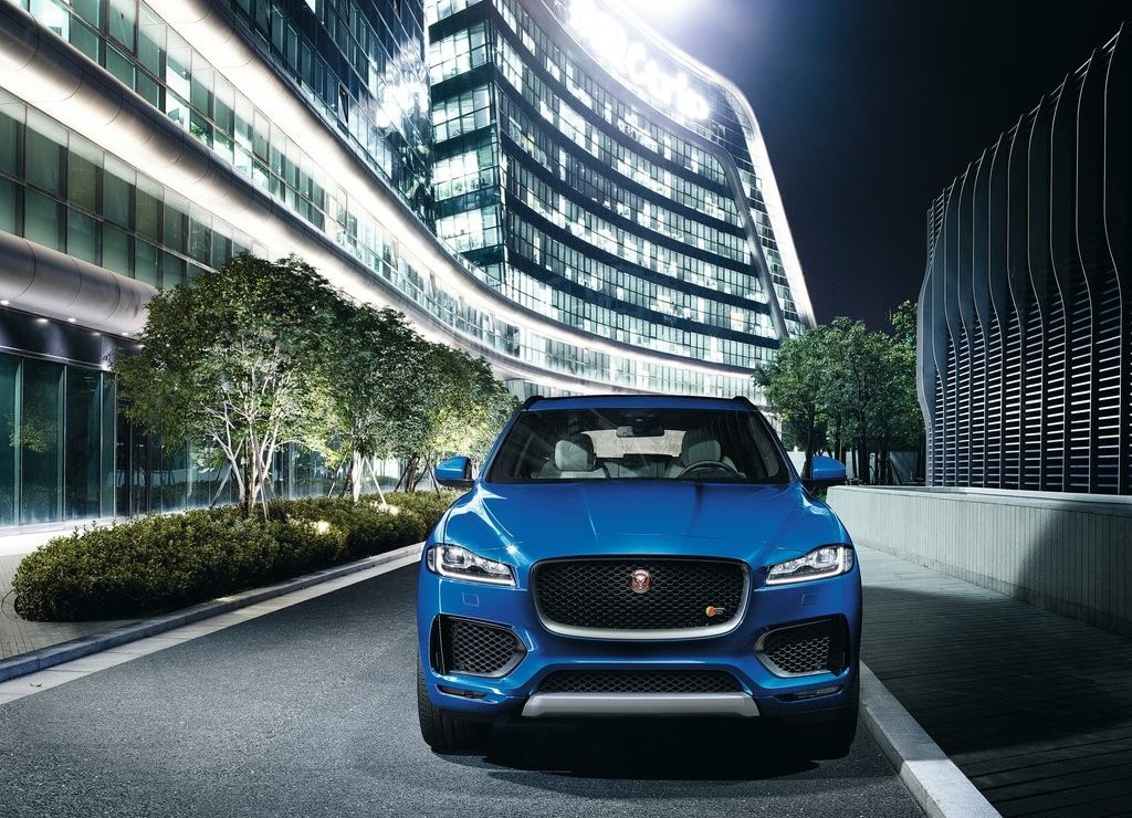 JAGUAR F-PACE É DESVENDADO EM FRANKFURT, foto 38