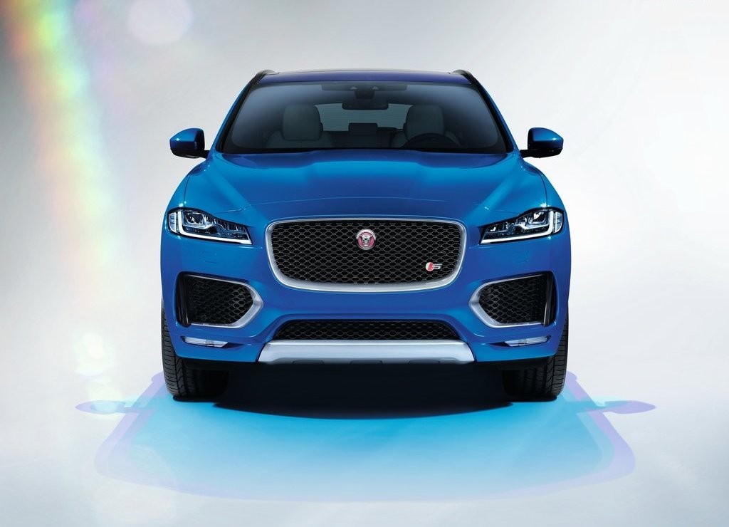 JAGUAR F-PACE É DESVENDADO EM FRANKFURT, foto 40