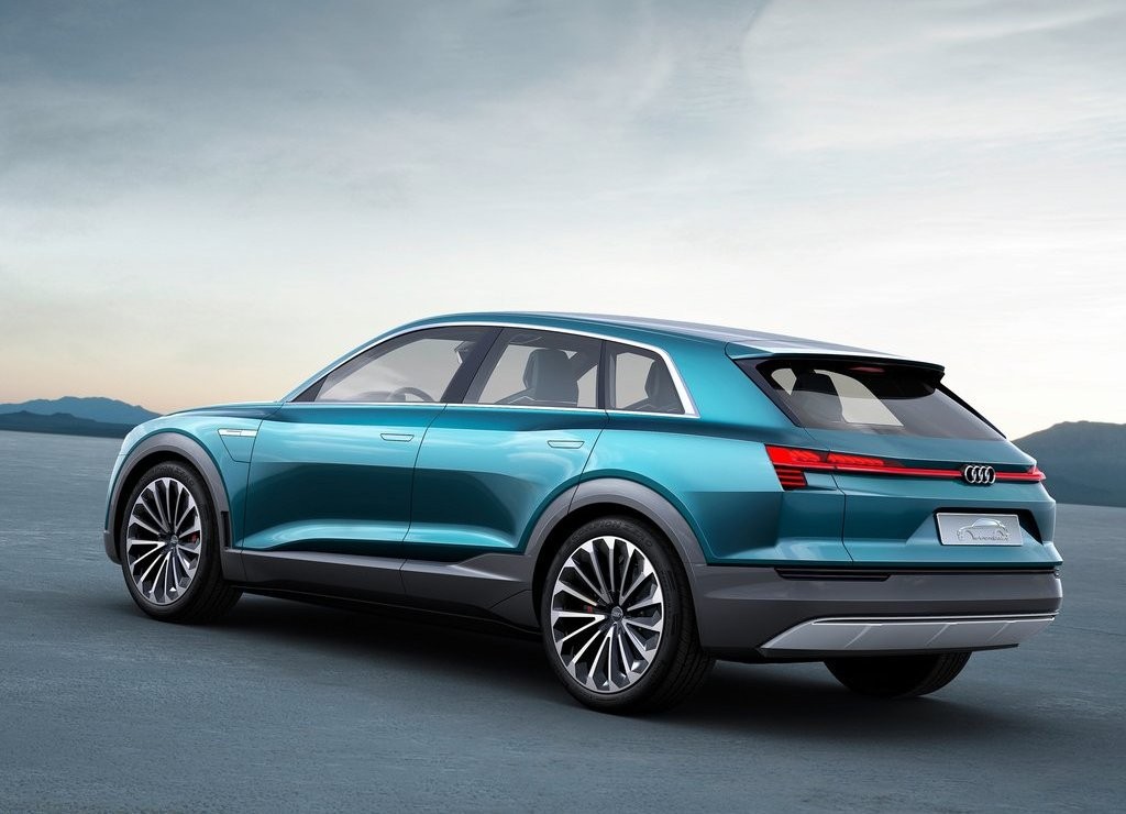 AUDI E-TRON QUATTRO CONCEPT: EFICIÊNCIA EM PROPULSÃO, foto 8