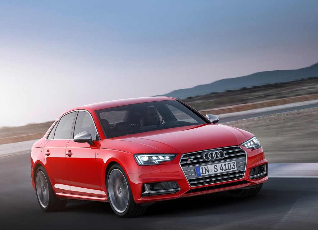 AUDI REVELA EM FRANKFURT O S4 COM 354 CV, foto 3