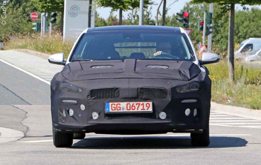 NOVO HYUNDAI i30 PODE ESTAR CHEGANDO, foto 1