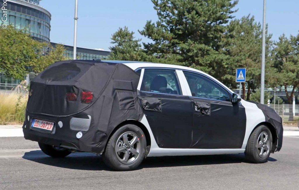 NOVO HYUNDAI i30 PODE ESTAR CHEGANDO, foto 7