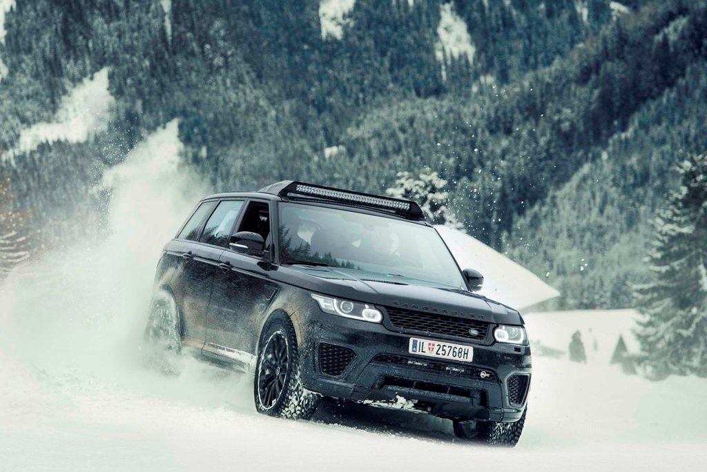 JAGUAR LAND ROVER MOSTRA SEUS VEÍCULOS QUE PARTICIPAM DO NOVO FILME DE JAMES BOND, foto 3