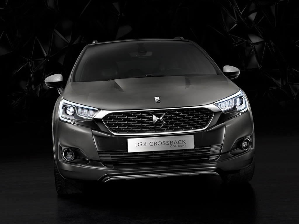 DS 4 CROSSBACK CONCEPT MOSTRA INSERÇÕES DE PEDRA NA CARROCERIA, foto 1