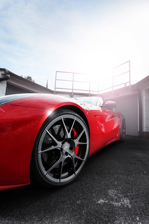 FERRARI F12 BERLINETTA LOMA: A BELEZA CHEGA COM MODIFICAÇÕES SIMPLES, foto 9