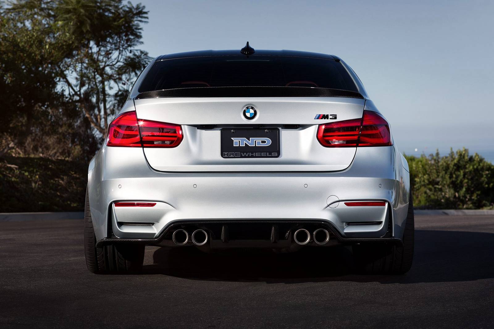 IND E 3D DESIGN TRABALHAM JUNTOS EM PROGRAMA PARA O BMW M3 SEDAN, foto 4