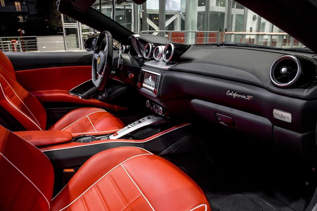 DIVISÃO TAILOR MADE DA FERRARI APRESENTOU MAIS UMA VERSÃO DO CALIFORNIA T, foto 6