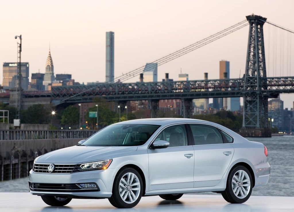 VOLKSWAGEN APRESENTA O PASSAT RENOVADO NOS EUA, foto 3