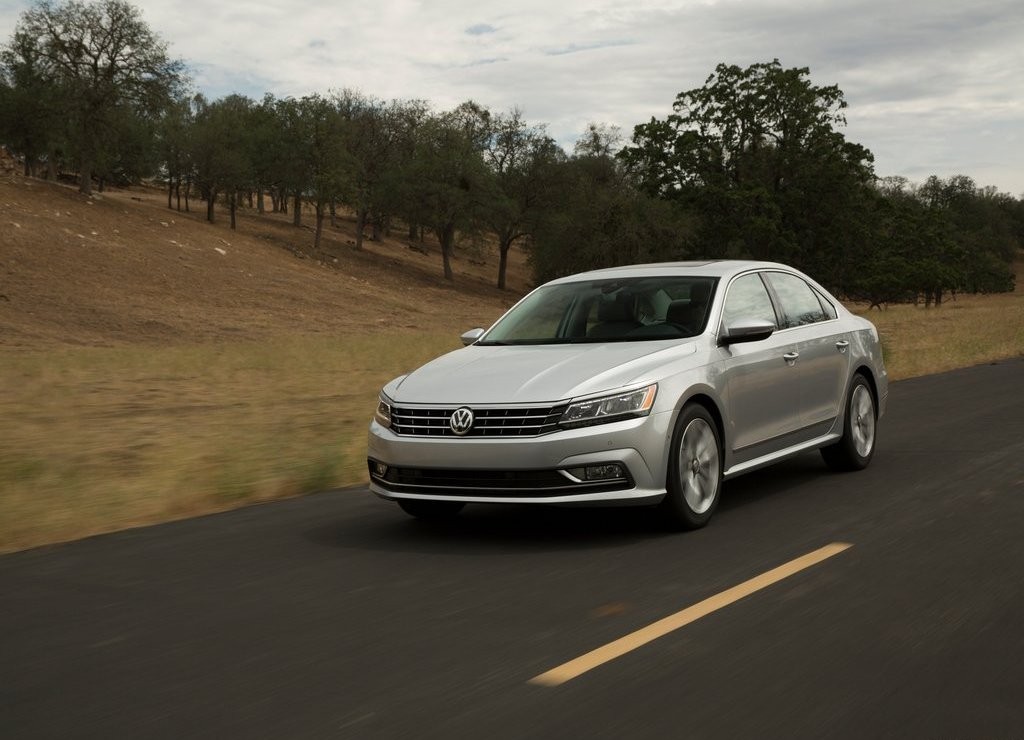 VOLKSWAGEN APRESENTA O PASSAT RENOVADO NOS EUA, foto 8