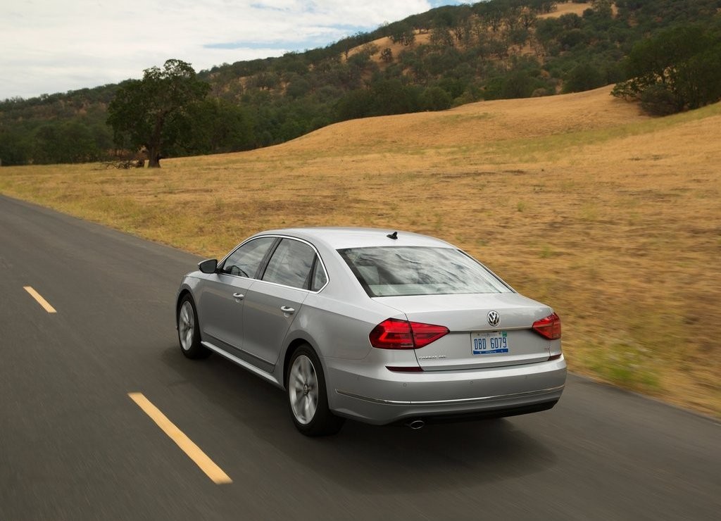 VOLKSWAGEN APRESENTA O PASSAT RENOVADO NOS EUA, foto 22