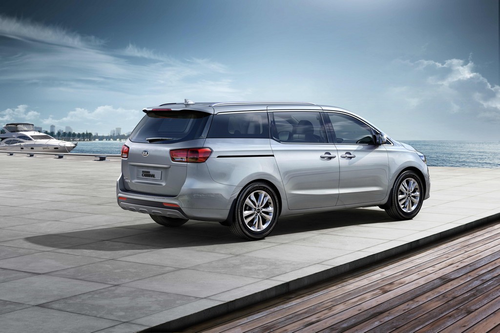 KIA CARNIVAL DEMONSTRA SUA SEGURANÇA EM CRASH TEST VERTICAL, foto 2