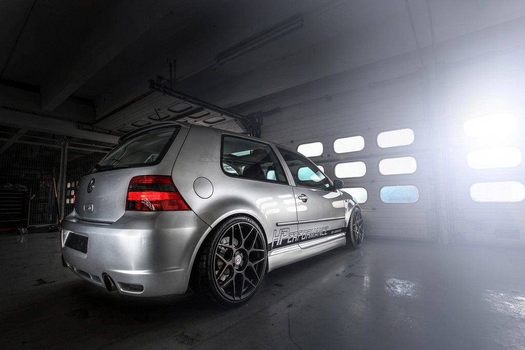 HPERFORMANCE MOSTRA VOLKSWAGEN GOLF IV R32 COM 550 CV, foto 17