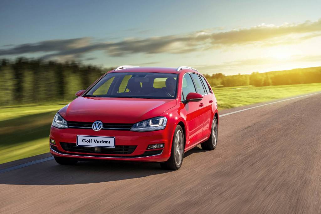 VOLKSWAGEN GOLF VARIANT 2016 COMEÇA A CHEGAR ÀS CONCESSIONÁRIAS, foto 1