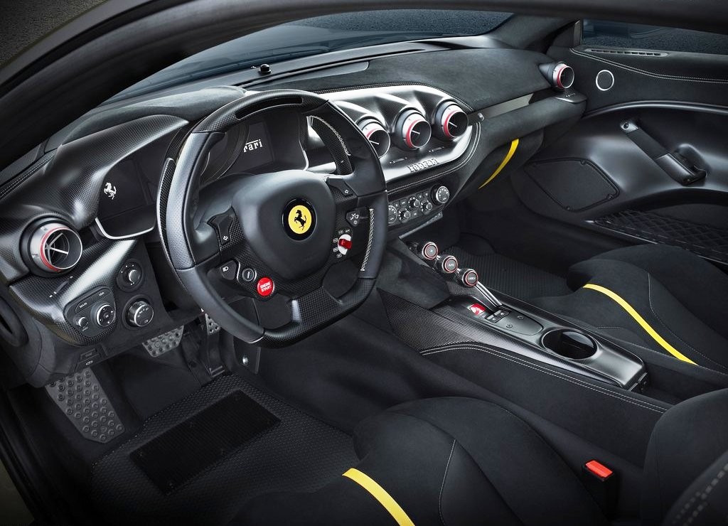 FERRARI MOSTRA EDIÇÃO ESPECIAL DO F12 BERLINETTA, foto 6