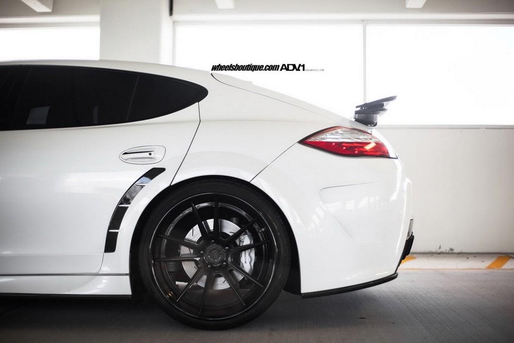 MANSORY MOSTRA PORSCHE PANAMERA COM 680 CV, foto 11