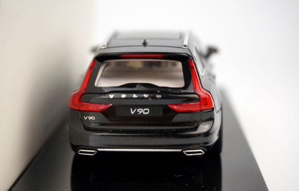VOLVO V90 FOI REVELADO NA FORMA DE MINIATURA, foto 4