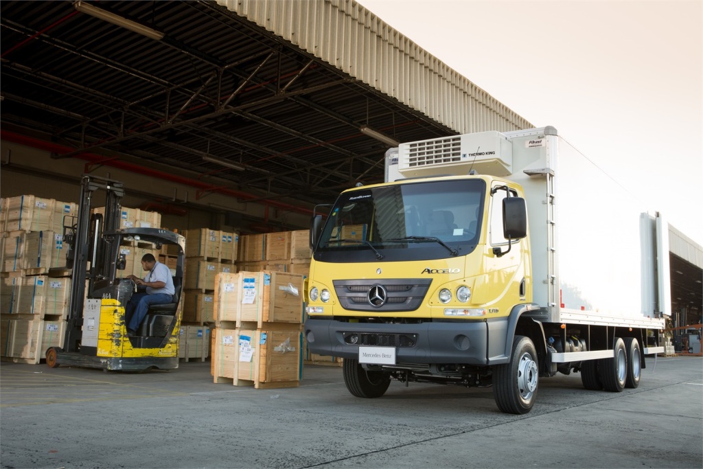MERCEDES-BENZ LANÇA CAMINHÃO MÉDIO COM UM NOVO CONCEITO PARA DISTRIBUIÇÃO URBANA, foto 3