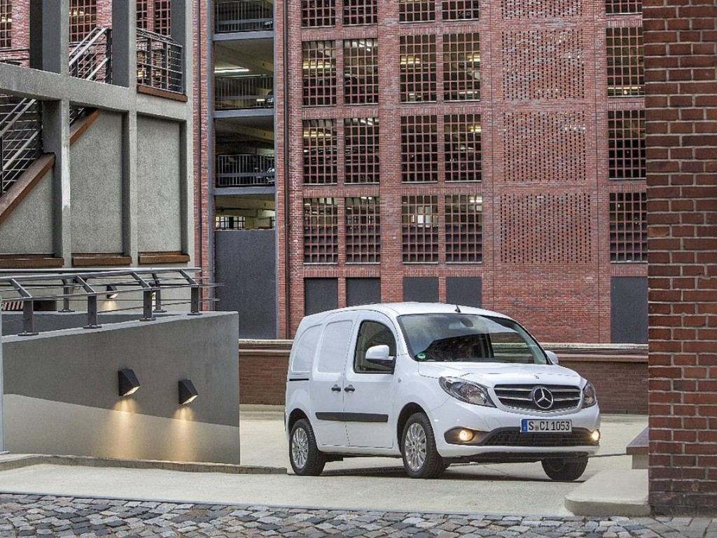 MERCEDES-BENZ CITAN COM LINHA ATUALIZADA NA EUROPA, foto 5