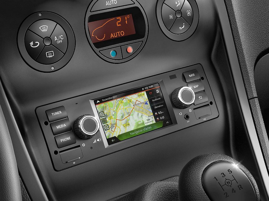 MERCEDES-BENZ CITAN COM LINHA ATUALIZADA NA EUROPA, foto 12