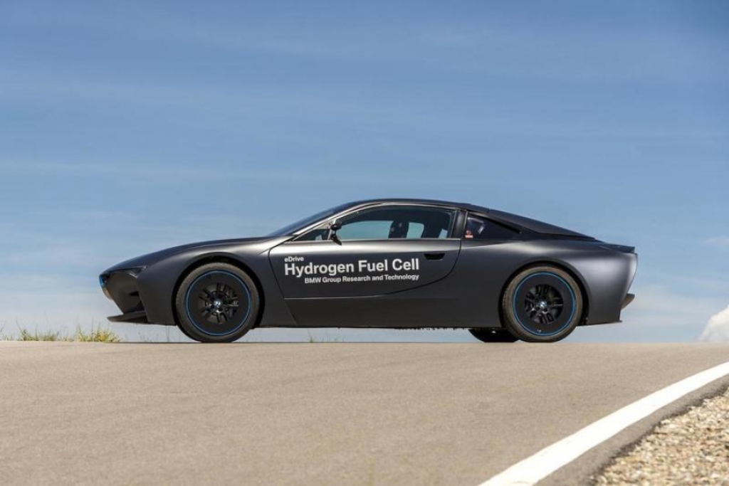 BMW TERÁ MODELO ’FUEL CELL’ COM AUTONOMIA DE 700 KM, foto 2