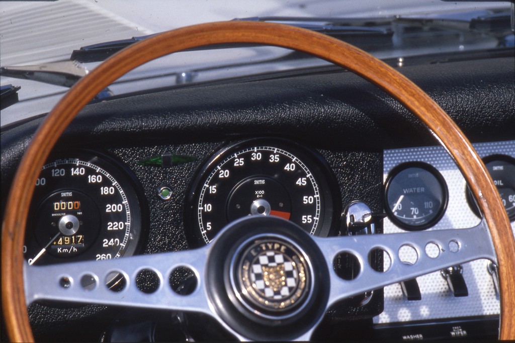 JAGUAR E-TYPE FOI ELEITO O MELHOR AUTOMÓVEL BRITÂNICO DE TODOS OS TEMPOS, foto 3