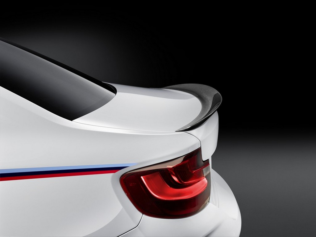 BMW M2: AINDA MAIS ESPORTIVO COM OS ACESSÓRIOS DA M PERFORMANCE, foto 7
