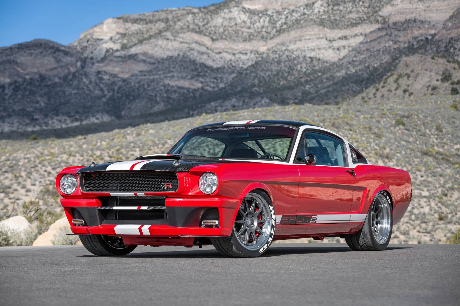 RINGBROTHERS MOSTROU O FORD MUSTANG FASTBACK SPLITR EM LAS VEGAS, foto 1