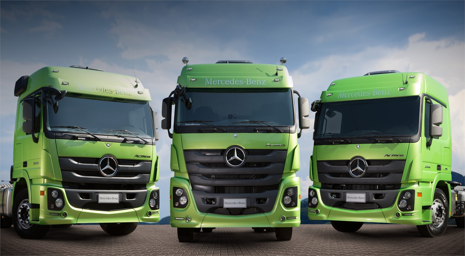 MERCEDES-BENZ APRESENTA NOVA LINHA DE CAMINHÕES RODOVIÁRIOS ACTROS, foto 4