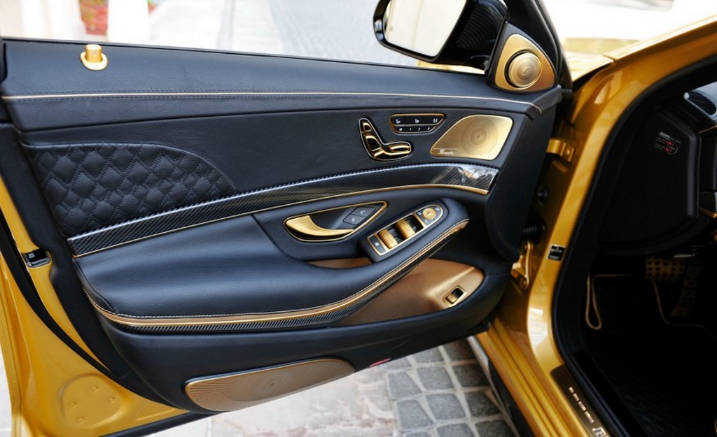MERCEDES-AMG S 65 BRABUS ROCKET 900 DESERT GOLD: SOMENTE PARA OS SHEIKS, foto 30
