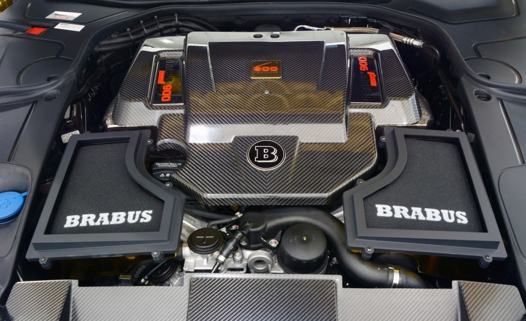 MERCEDES-AMG S 65 BRABUS ROCKET 900 DESERT GOLD: SOMENTE PARA OS SHEIKS, foto 42