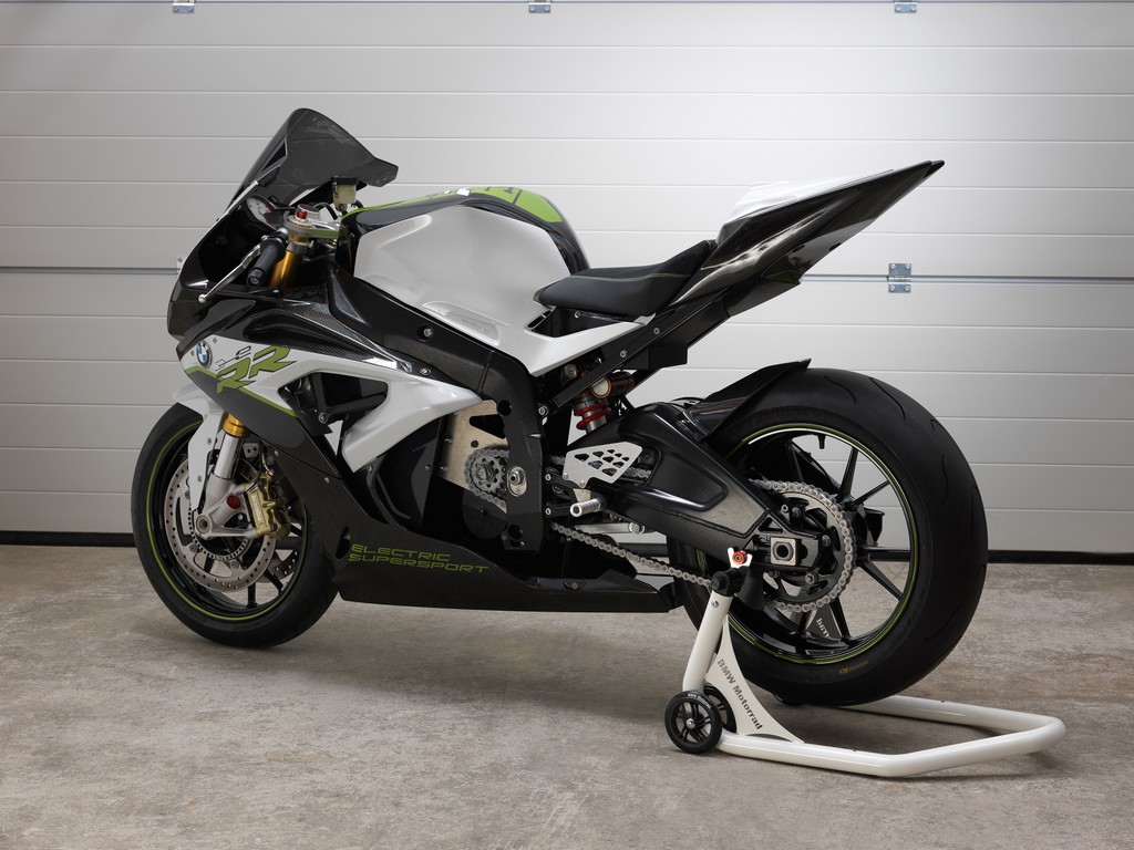 BMW MOTORRAD APRESENTA A SUPERESPORTIVA CONCEITUAL eRR: DINAMISMO E EMISSÕES ZERO, foto 3