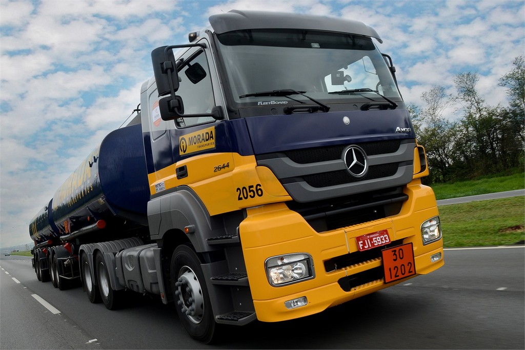 MERCEDES-BENZ VENDE 40 CAMINHÕES EXTRAPESADOS PARA A MORADA TRANSPORTES, foto 3